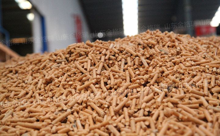 湖北鋸末顆粒機(jī)生產(chǎn)的生物質(zhì)顆粒燃料 湖北鋸末顆粒機(jī)生產(chǎn)的生物質(zhì)顆粒燃料